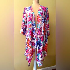 Beautiful boutique kimono cover-up. Size Medium. Red, pink, blue